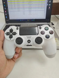 PS4 White DUALSHOCK 4 Wireless Controller for PlayStation 4 – Glacier White